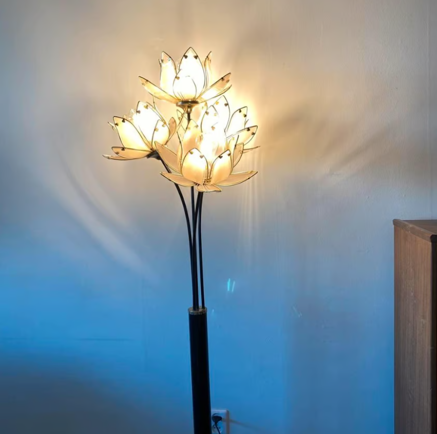 Light Lotus Flower Floor Lamp